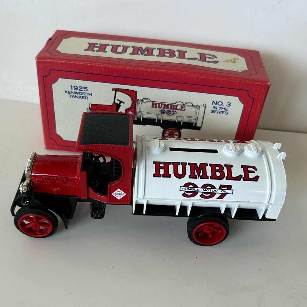 Ertl 1925 Kenworth Tanker Humble No 3 of Series Diecast NIB